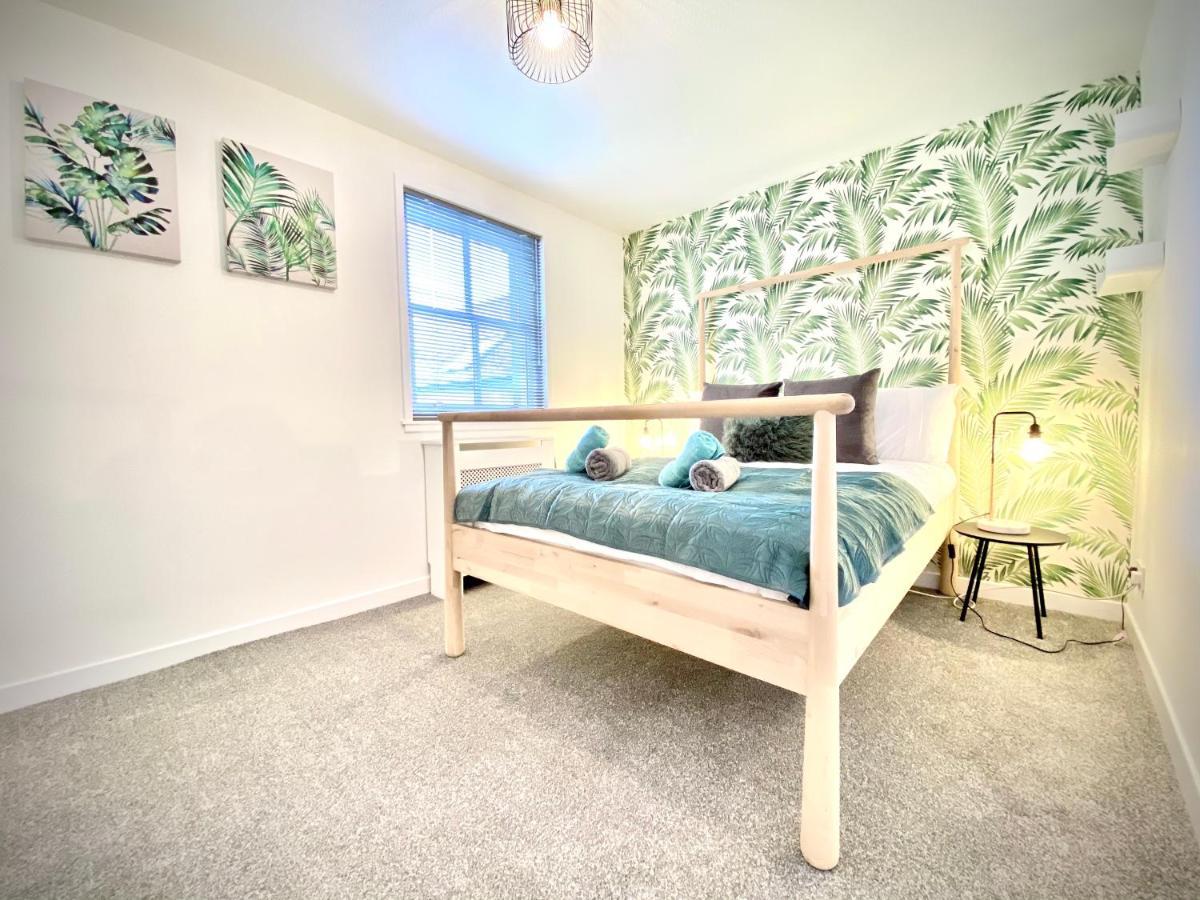 Stylish Central 2 Bedroom Apartment - Free Parking, Free Wifi Orkney Eksteriør bilde