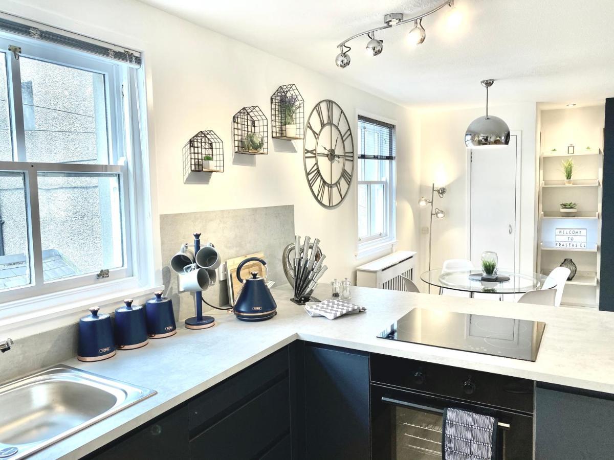 Stylish Central 2 Bedroom Apartment - Free Parking, Free Wifi Orkney Eksteriør bilde